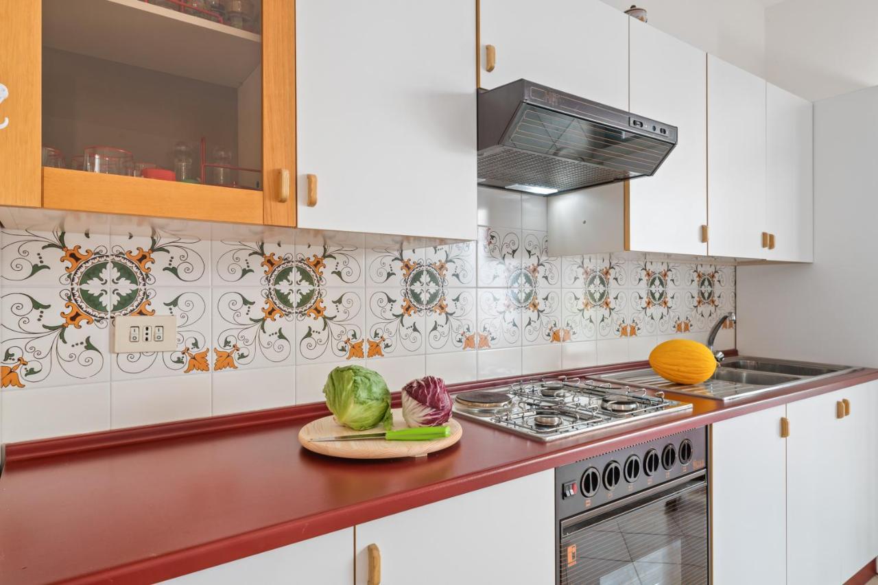 Taormina Comfortable Apartment With Terrace Buitenkant foto