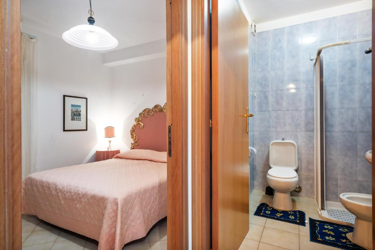Taormina Comfortable Apartment With Terrace Buitenkant foto